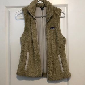 Patagonia vest